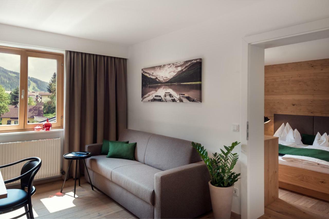 Ride & Relax Aparthotel Schwarz Eben Im Pongau Exterior photo